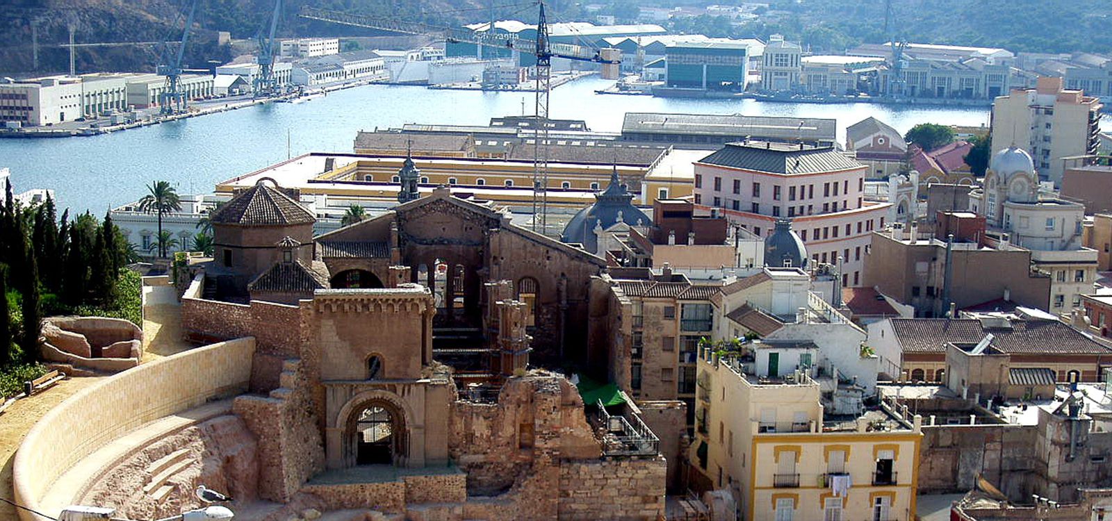 DÍGANOS QUE BUSCA. Grupo Hercón en Cartagena